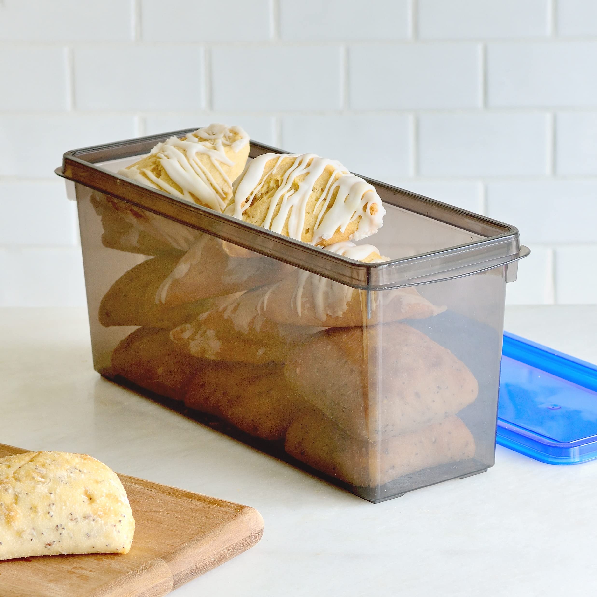 Youngever 2 Pack Plastic Bread Container, Bread Storage Containers, Food Storage Containers, 100OZ