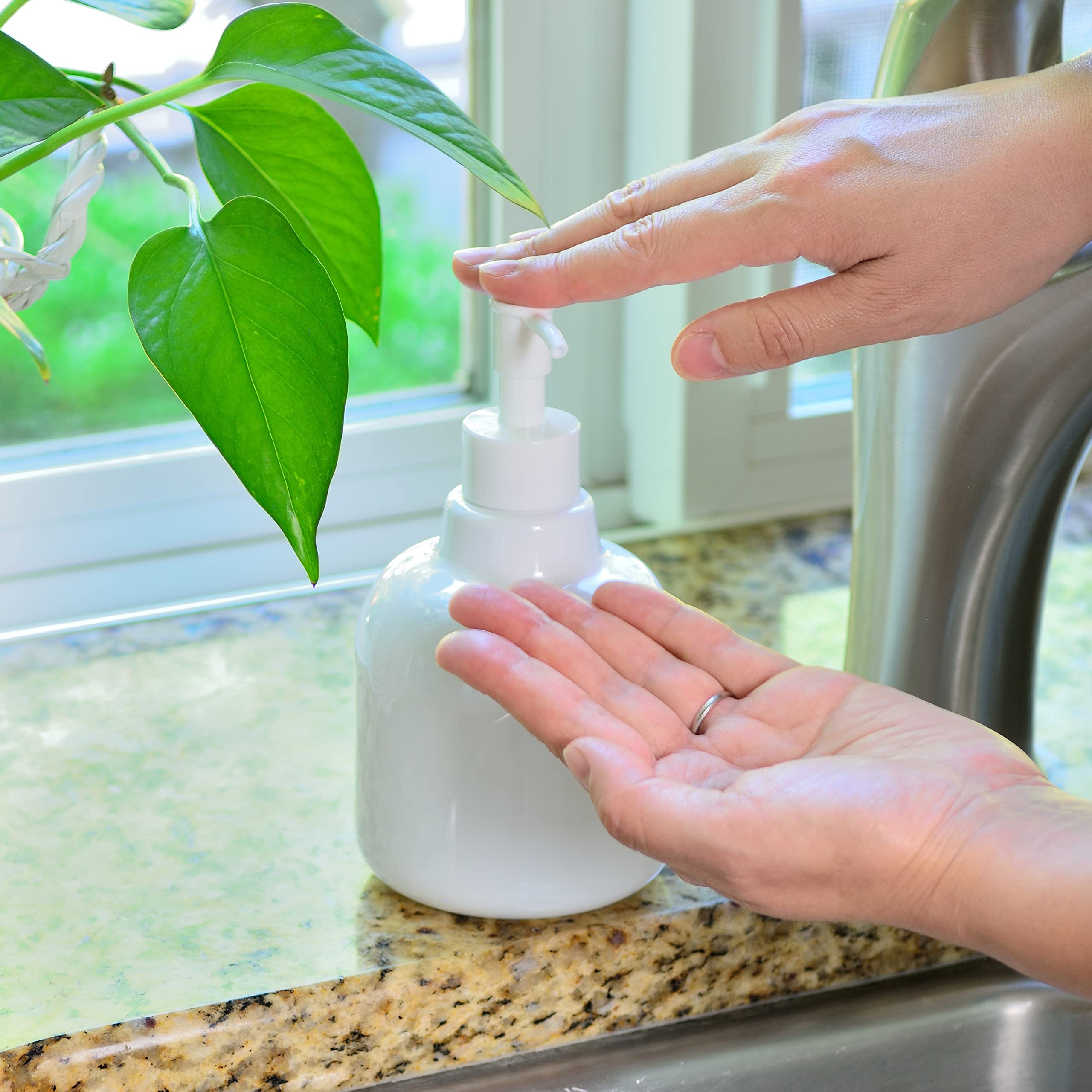 Youngever 6 Pack Plastic Pump Bottles 8 Ounce, Refillable Plastic Pump Bottles with Travel Lock (White)