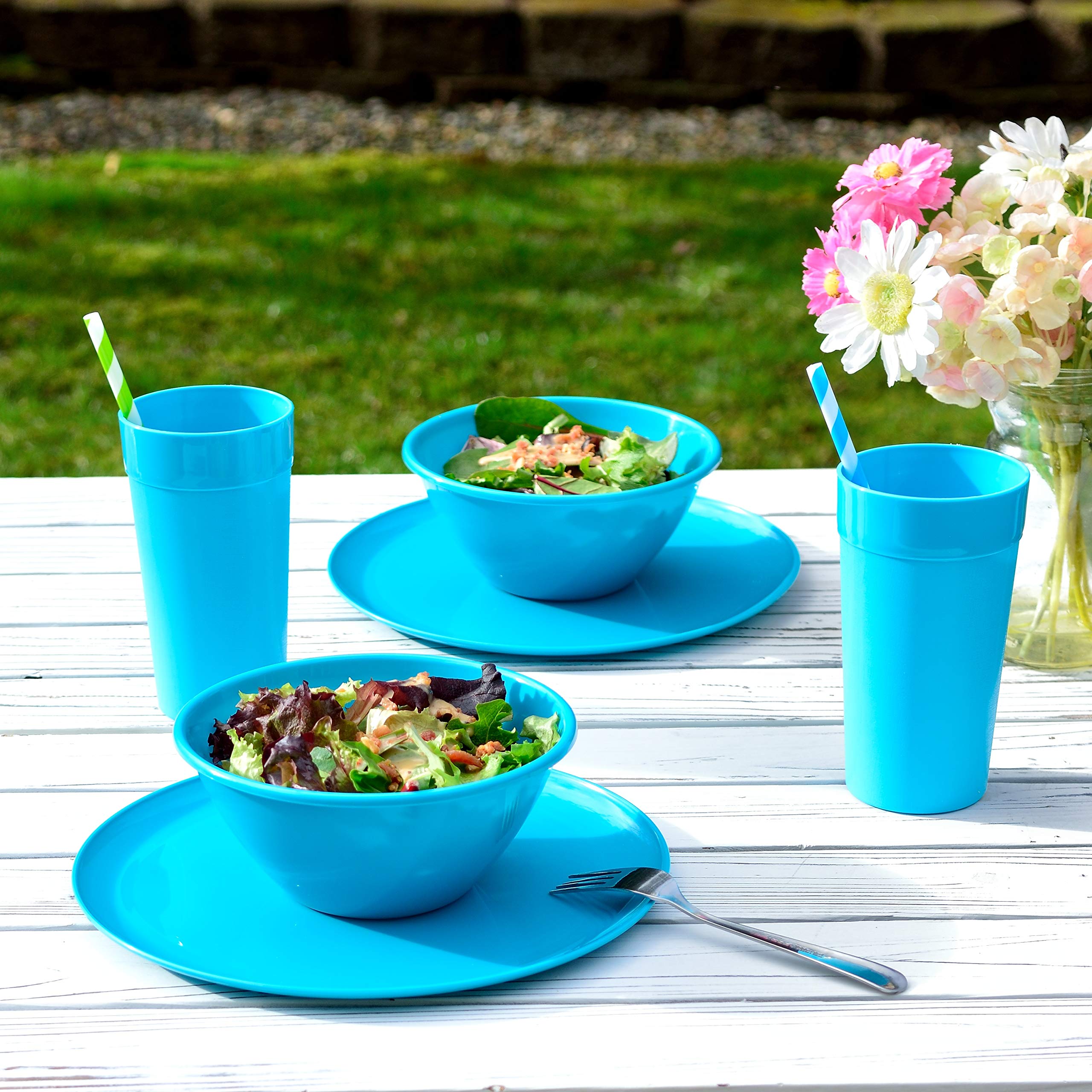 Youngever 18-Piece Plastic Kitchen Dinnerware Set, Plates, Dishes, Bowls, Cups, Service for 6