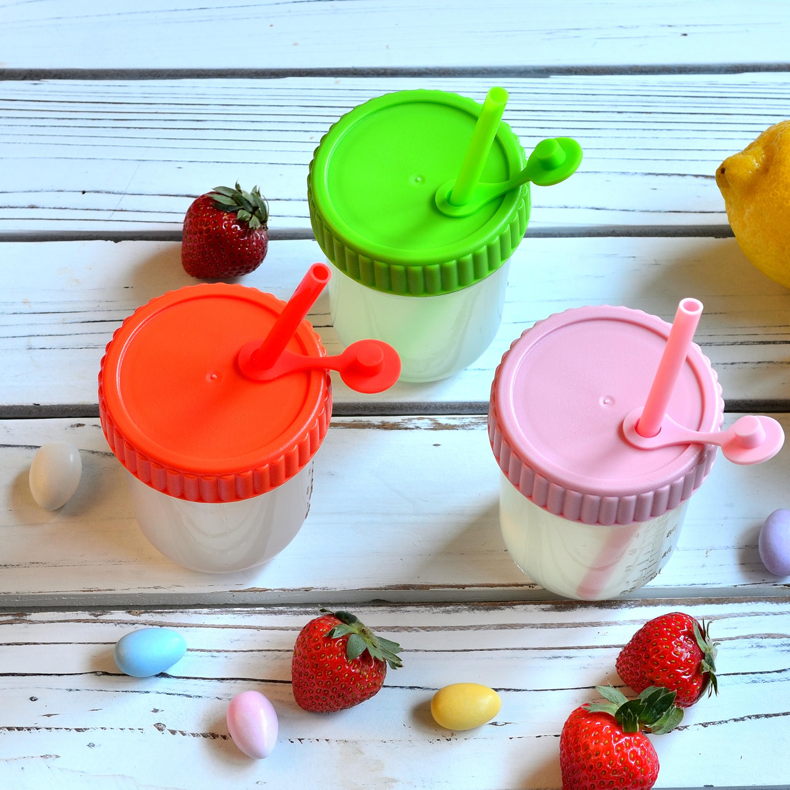 Youngever 8 Pack Kids Glass Jars With Straws, 6 Ounce Cups for Toddler, Mason Jars With Airtight Lids (8 Rainbow Colors)