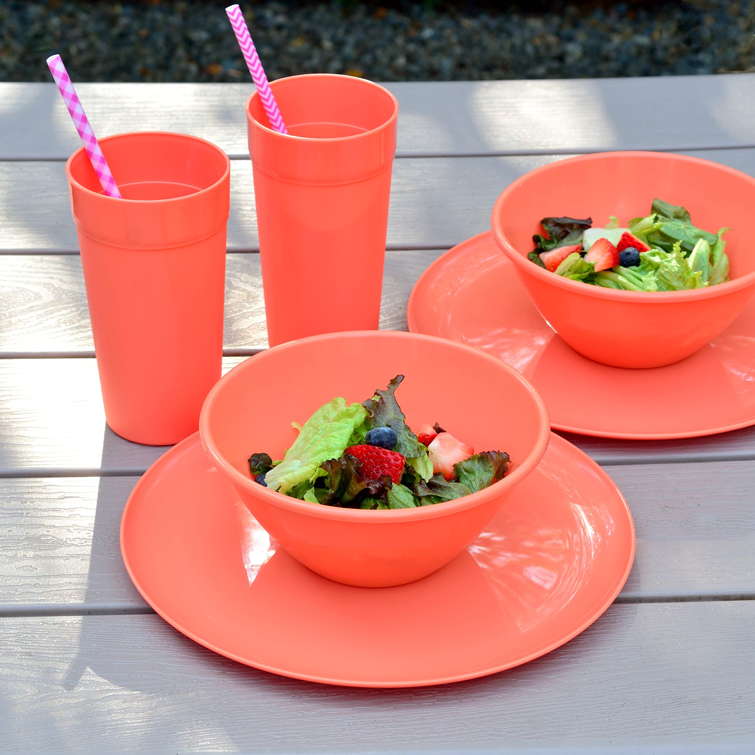 Youngever 18-Piece Plastic Kitchen Dinnerware Set, Plates, Dishes, Bowls, Cups, Service for 6