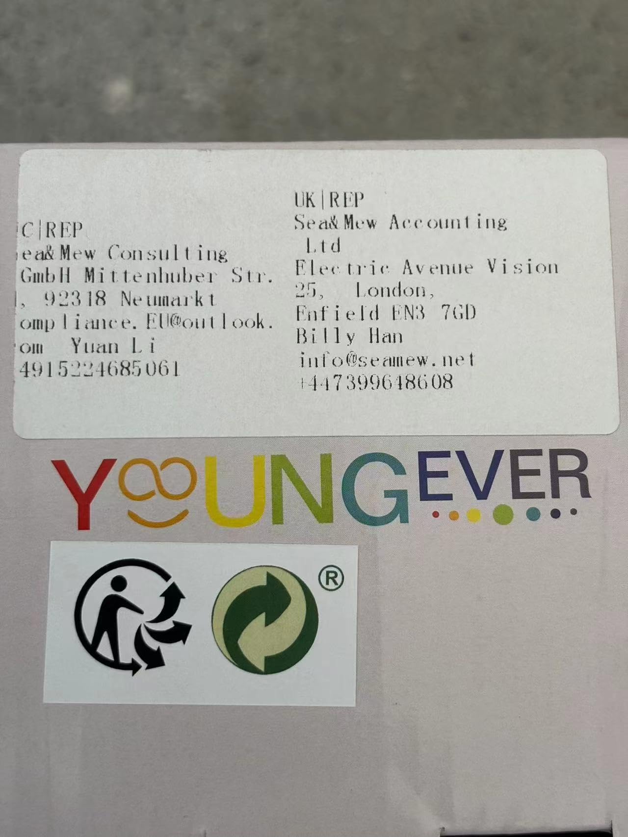 Youngever 7 Set Plastic Yogurt Cups with Dome Lids, Reusable Dessert and Parfait Cups, Spill and Leak Proof