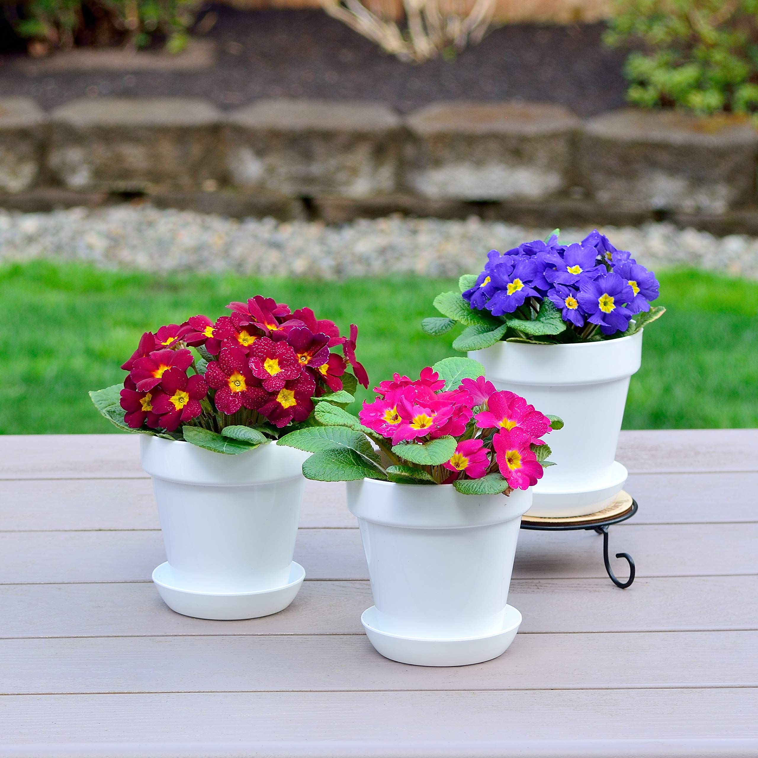 Youngever 4.5 Inch Plastic Planters with Saucers, Indoor Flower Plant Pots, Modern Decorative Gardening Pot with Drainage