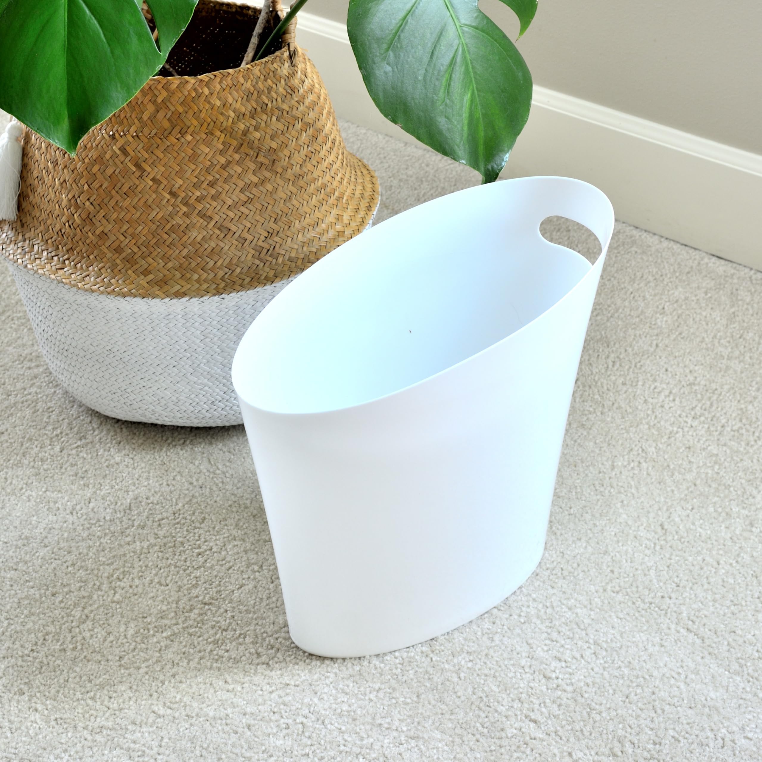 Youngever 2 Gallon Slim Trash Can, Plastic Garbage Container Bin, Small Trash Bin with Handles for Home Office, Living Room, Study Room, Kitchen, Bathroom (2 Pack)