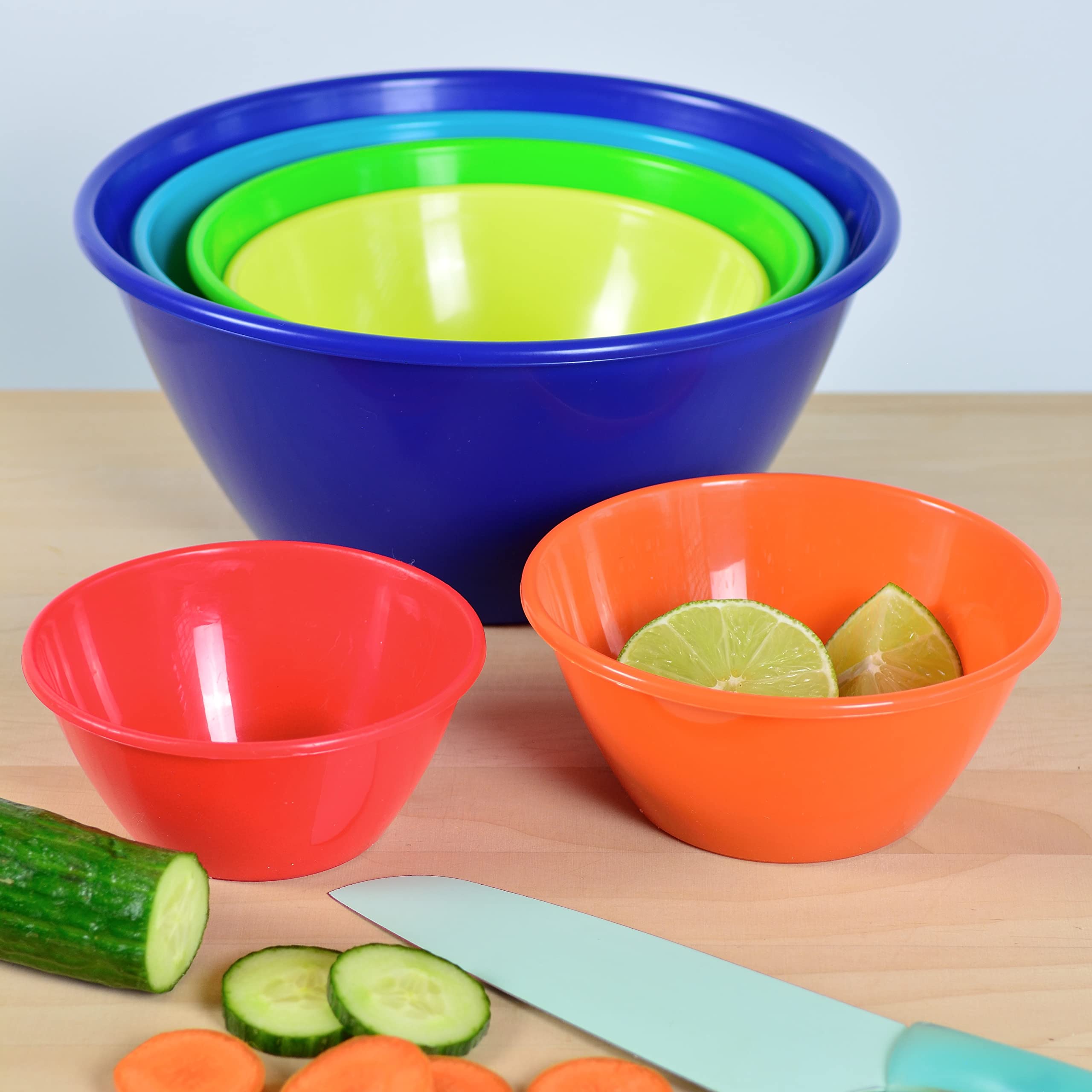 Youngever 6 Pack Large Plastic Mixing and Serving Bowls, Plastic Nesting Bowls Set (120OZ, 80OZ, 50OZ, 32OZ, 22OZ, 12OZ)
