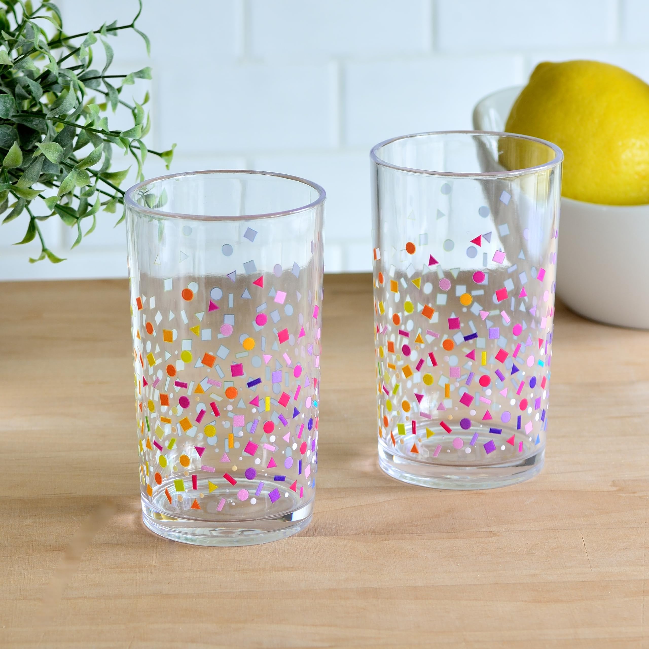 Youngever 4 Pack 9 Ounce Plastic Tumblers, Plastic Glasses, Cafe Break-Resistant Drinking Glasses, Shatterproof Beverage Tumblers, Reusable | NO BPA | Top-rack Dishwasher Safe (3D Confetti)