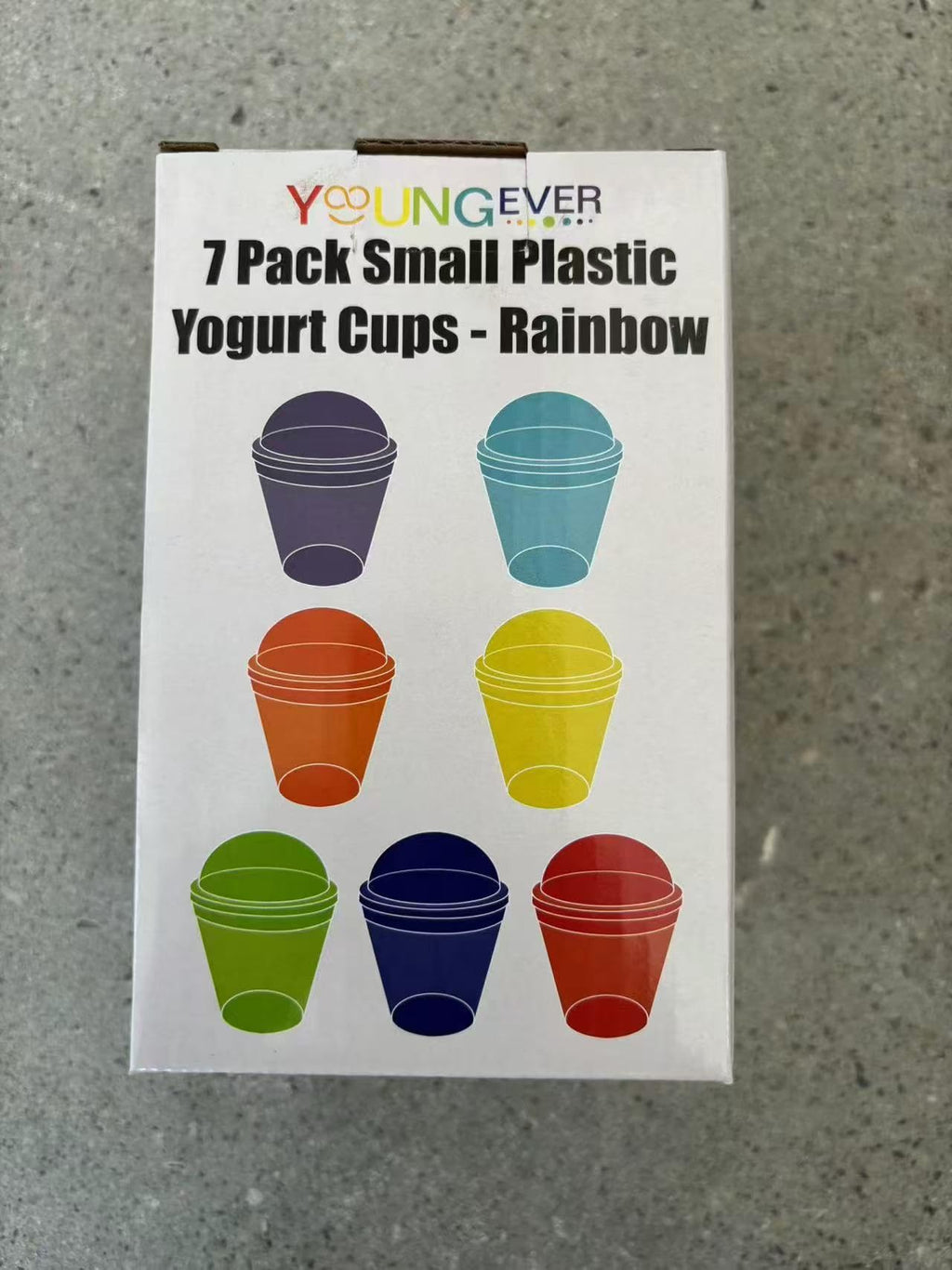 Youngever 7 Set Plastic Yogurt Cups with Dome Lids, Reusable Dessert and Parfait Cups, Spill and Leak Proof