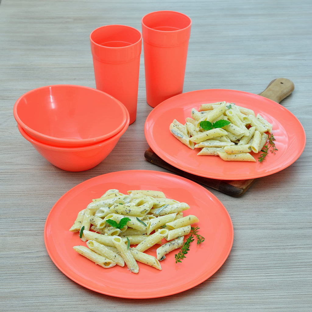 Youngever 18-Piece Plastic Kitchen Dinnerware Set, Plates, Dishes, Bowls, Cups, Service for 6