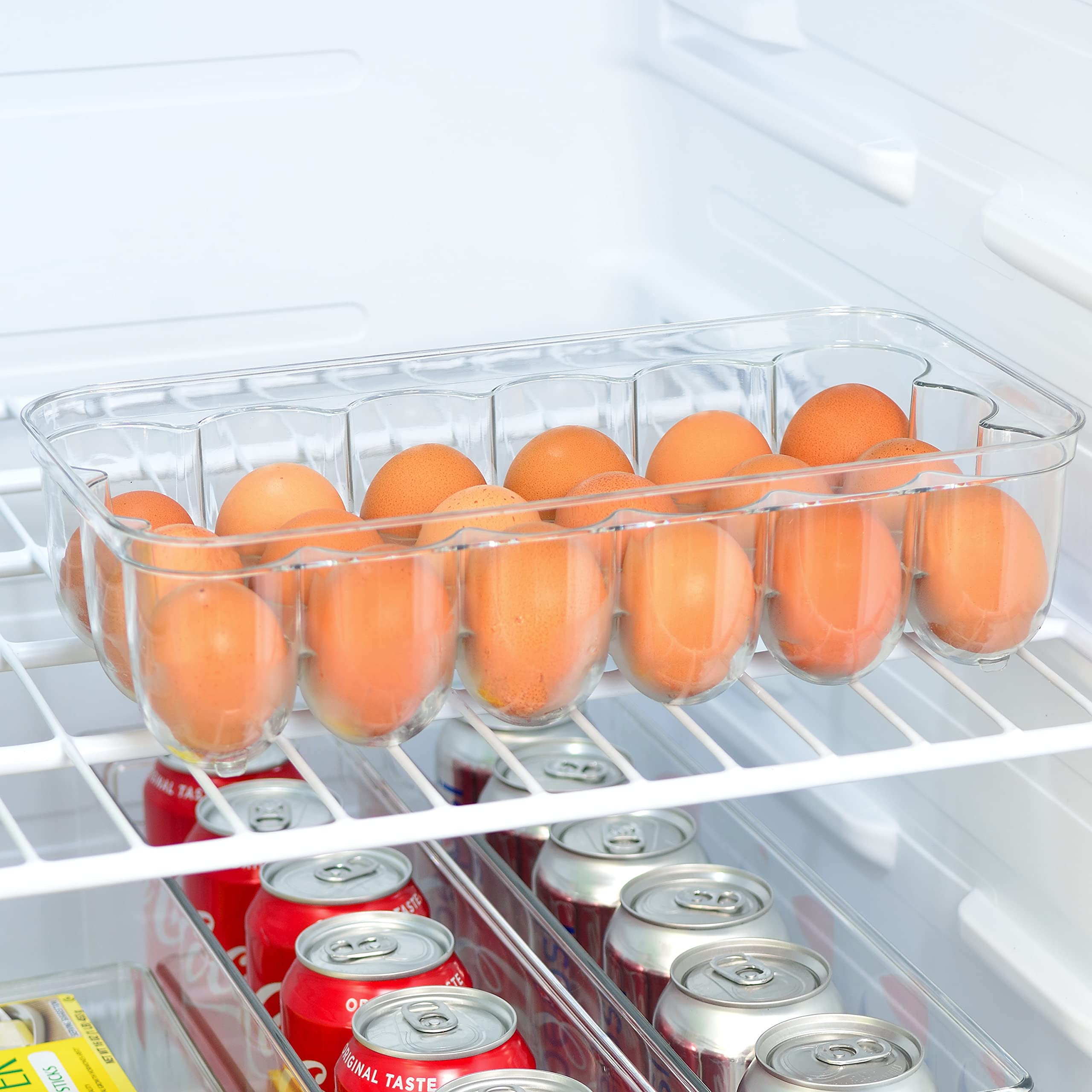 Youngever Plastic Egg Holder, Clear Fridge Organizer with Lid and Handles, 18 Eggs Tray