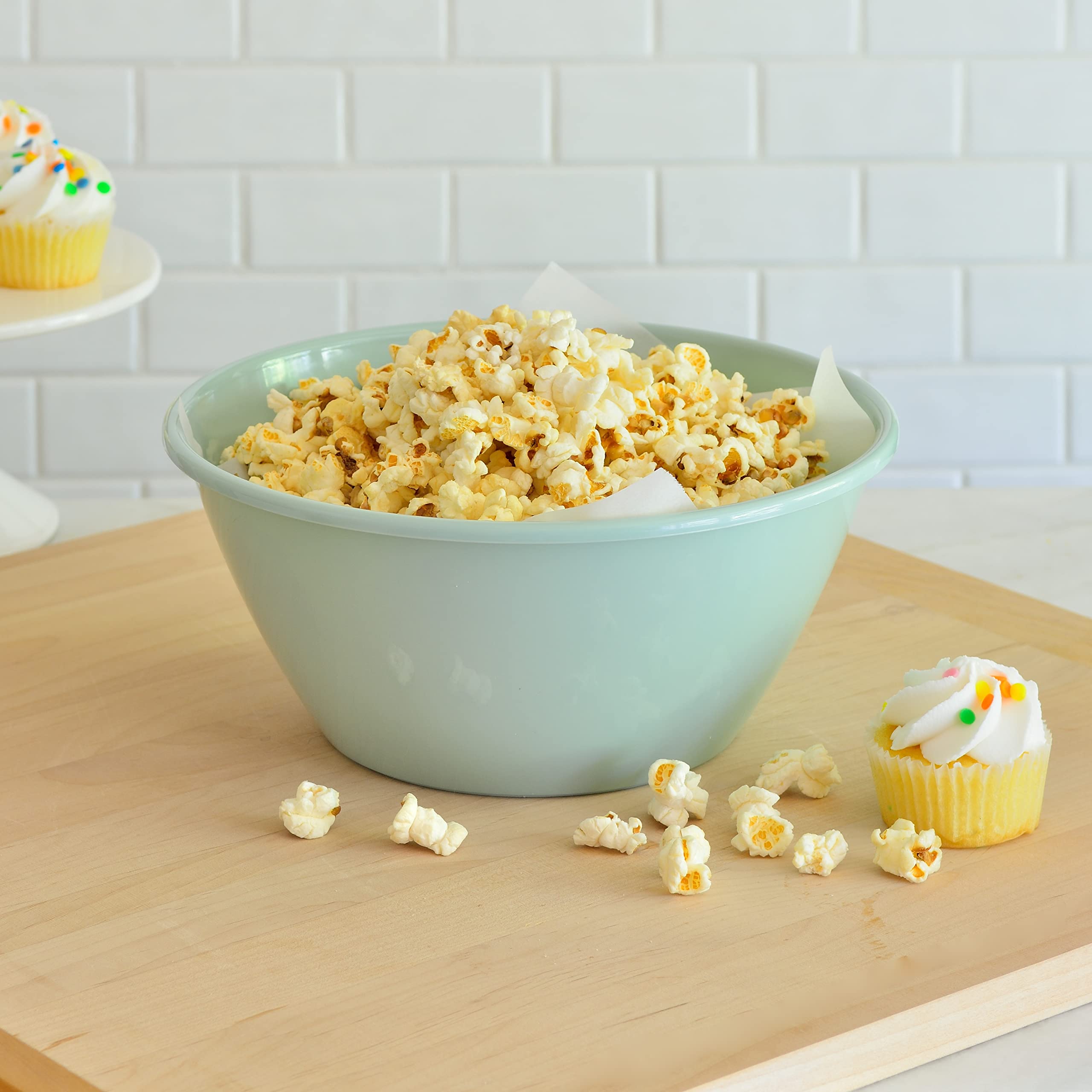 Youngever 11 inch 120 Ounce Plastic Mixing and Serving Bowls, Large Popcorn Bowls, Salad Bowls, Chip and Dip Serving Bowls, Set of 9
