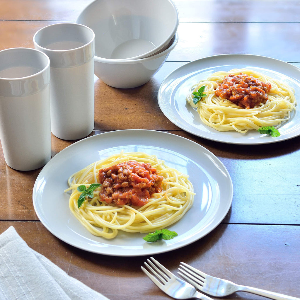 Youngever 18-Piece Plastic Kitchen Dinnerware Set, Plates, Dishes, Bowls, Cups, Service for 6
