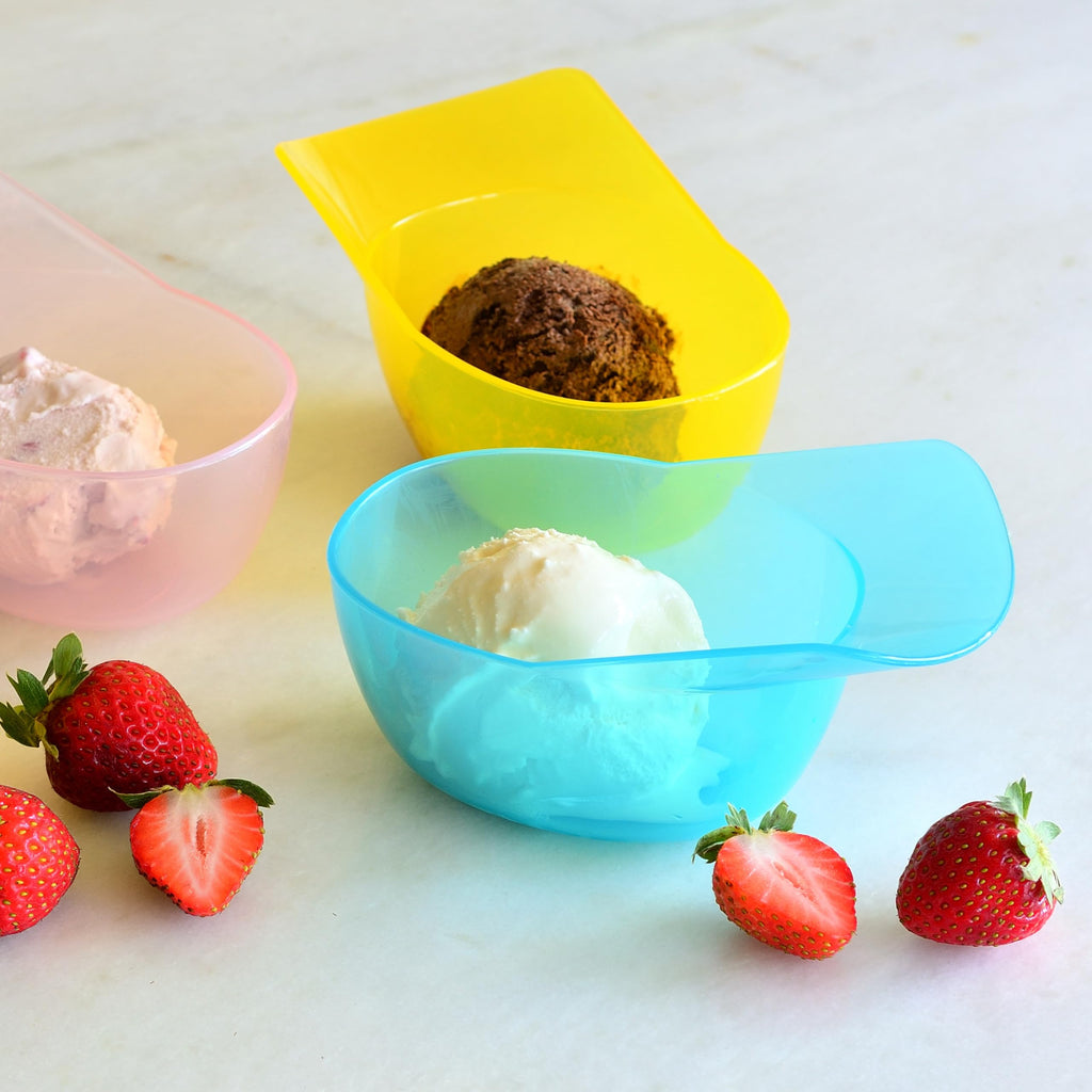 Youngever 9 Pack Ice Cream Snack Bowls, Reusable Plastic Dessert Cups, Stackable 8 Ounce Ice Cream Cups (Rainbow Colors Baseball Helmet)