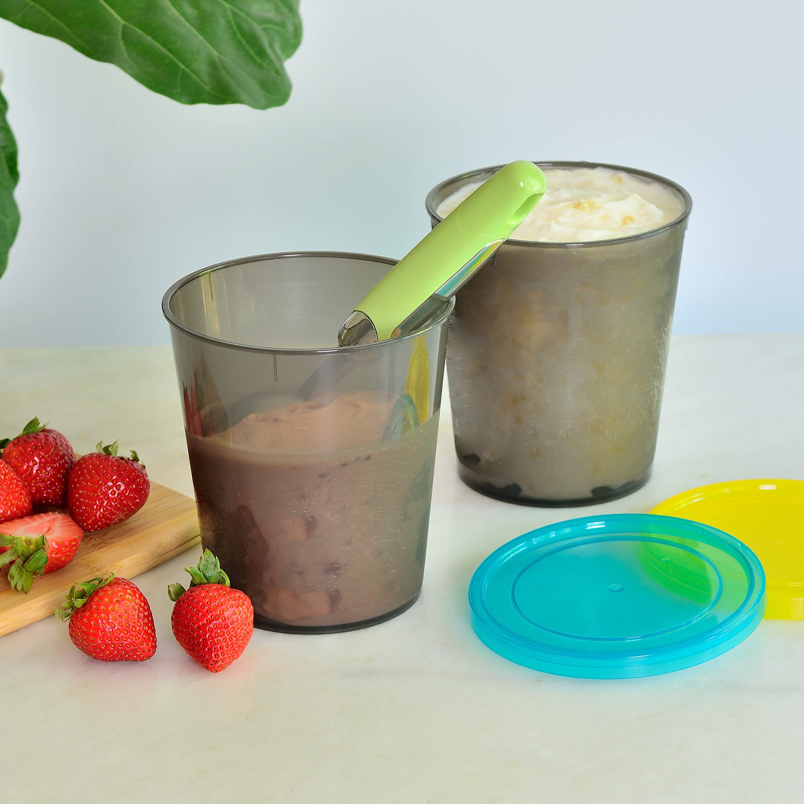 Youngever 3 Pack 35 Ounce Plastic Ice Cream Containers, Freezer Containers with Lids for Ice Cream and Gelato, 2 Pints, 1 Quart Containers