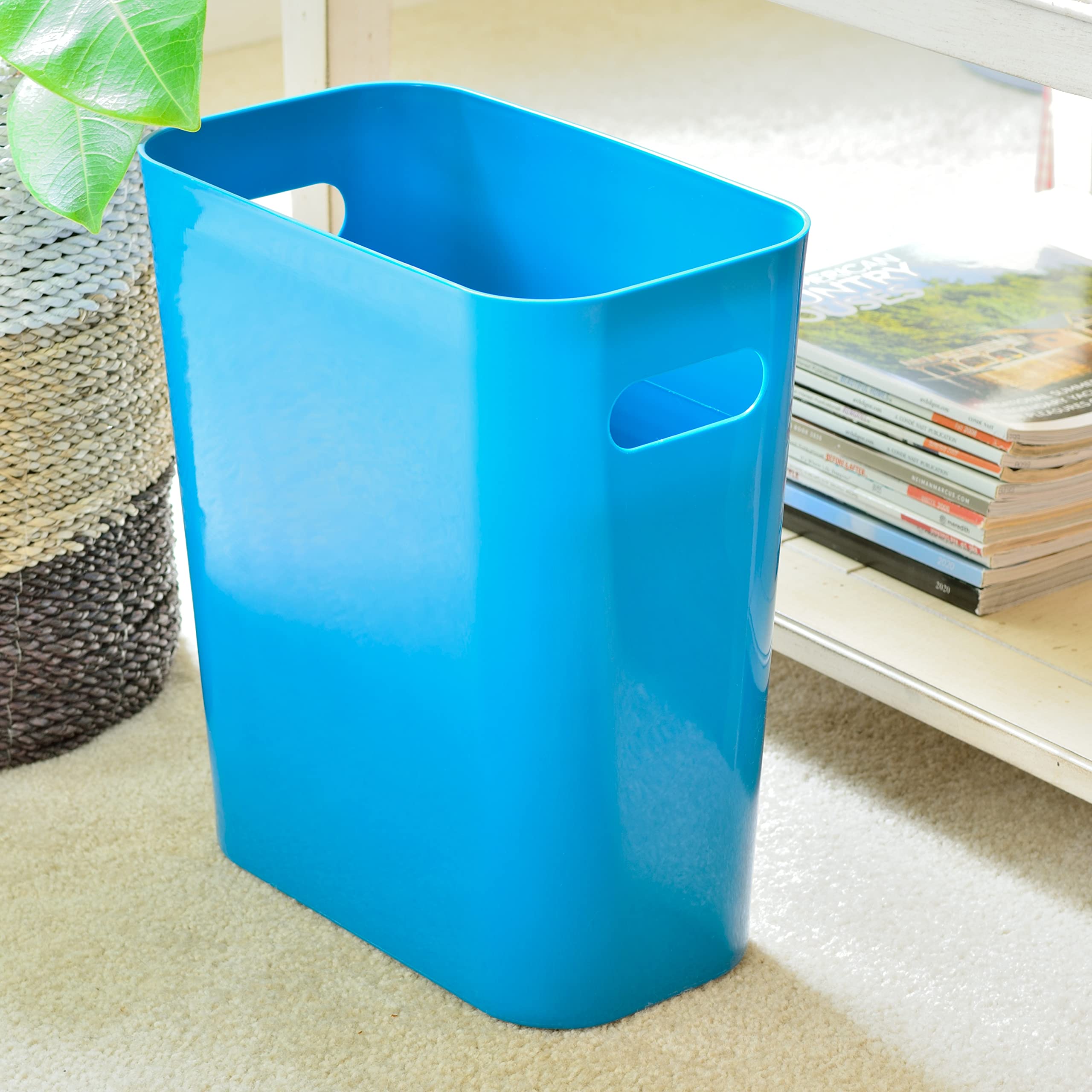 Youngever 1 Pack 3 Gallon Slim Trash Can, Plastic Garbage Container Bin, Trash Bin with Handles for Home Office, Living Room, Study Room, Kitchen, Bathroom