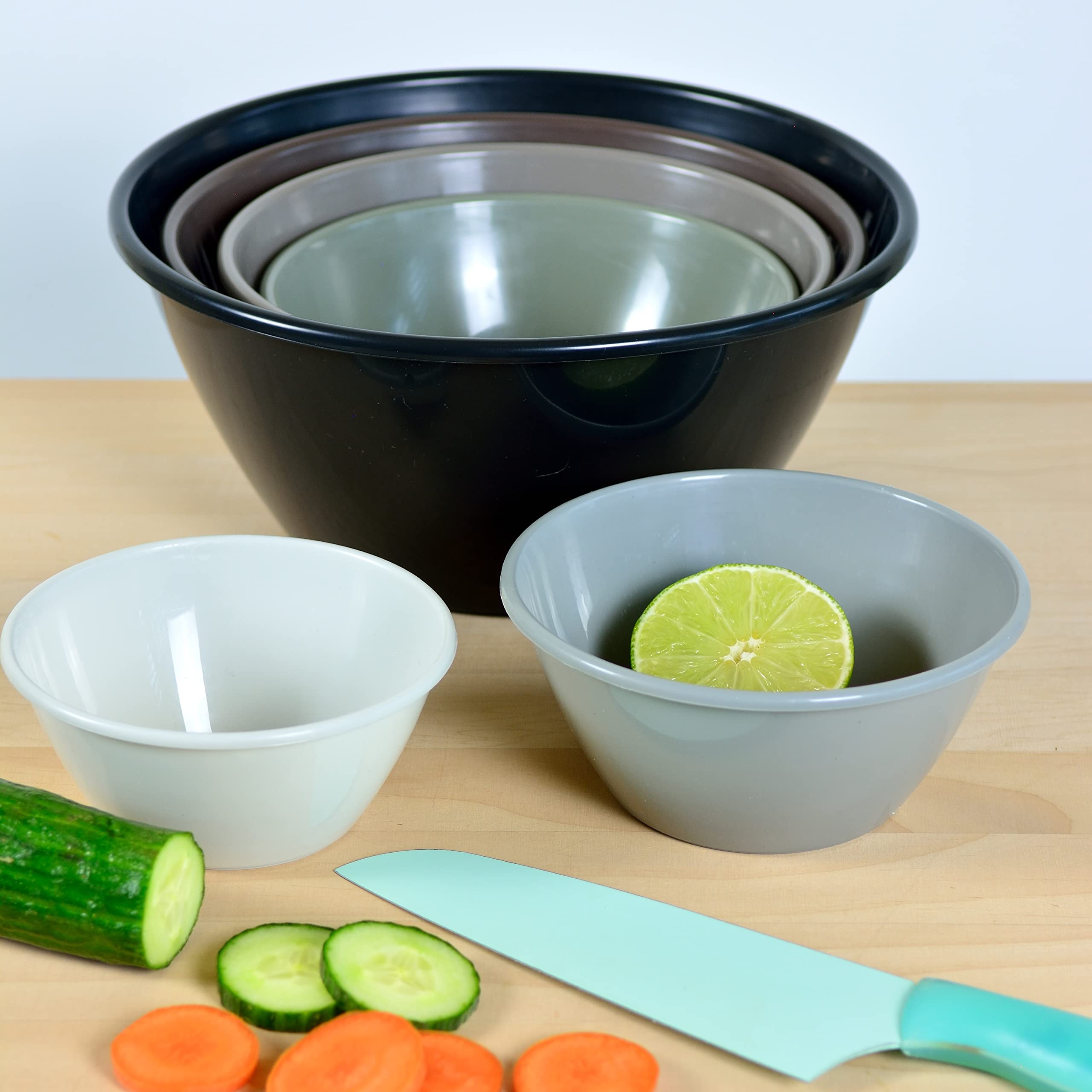 Youngever 6 Pack Large Plastic Mixing and Serving Bowls, Plastic Nesting Bowls Set (120OZ, 80OZ, 50OZ, 32OZ, 22OZ, 12OZ)